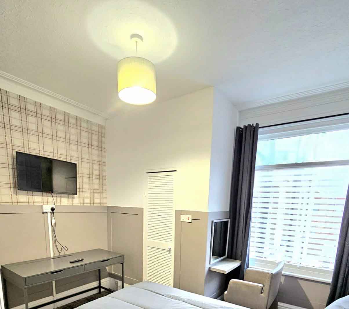 bedroom1